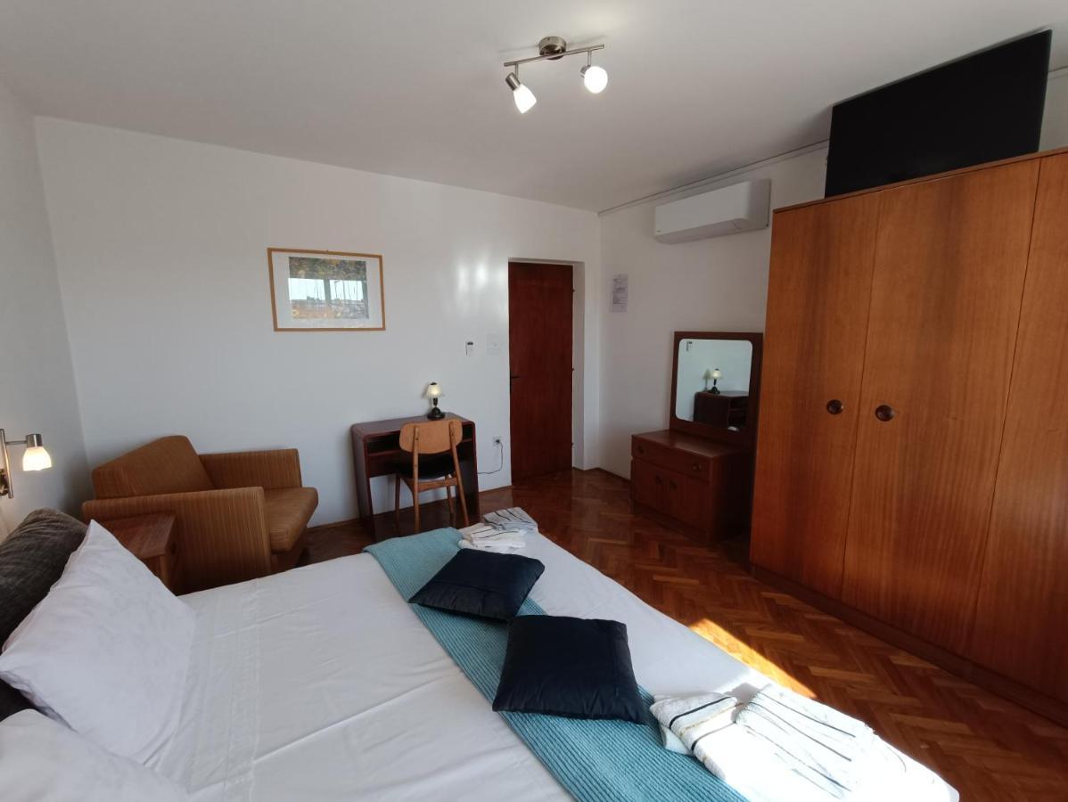 Rooms Rita Црес Экстерьер фото